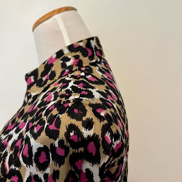 Michael Kors button down, size 6 - Picture 4 of 9